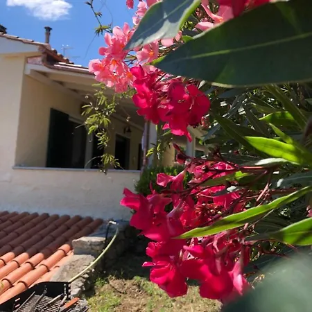Casale Sant'Ilario Tatil Evi Pila (Livorno)